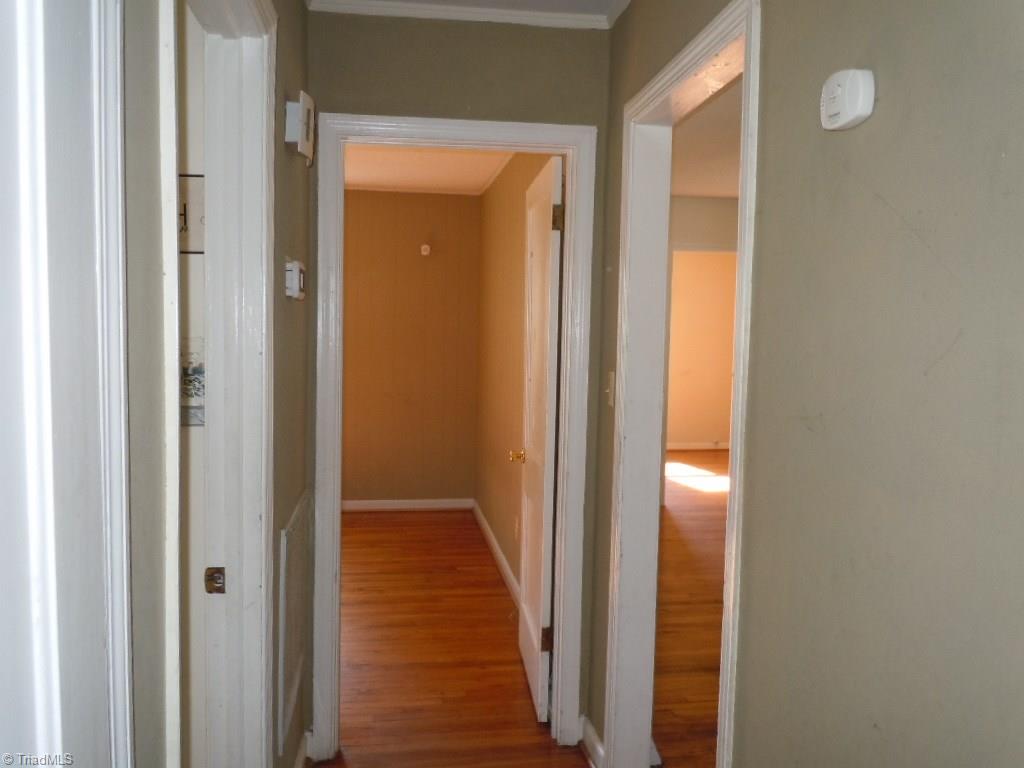 1503 Valley Ridge Drive High Point, NC 27260 - Photo 11 of 13 Gallery Image 11