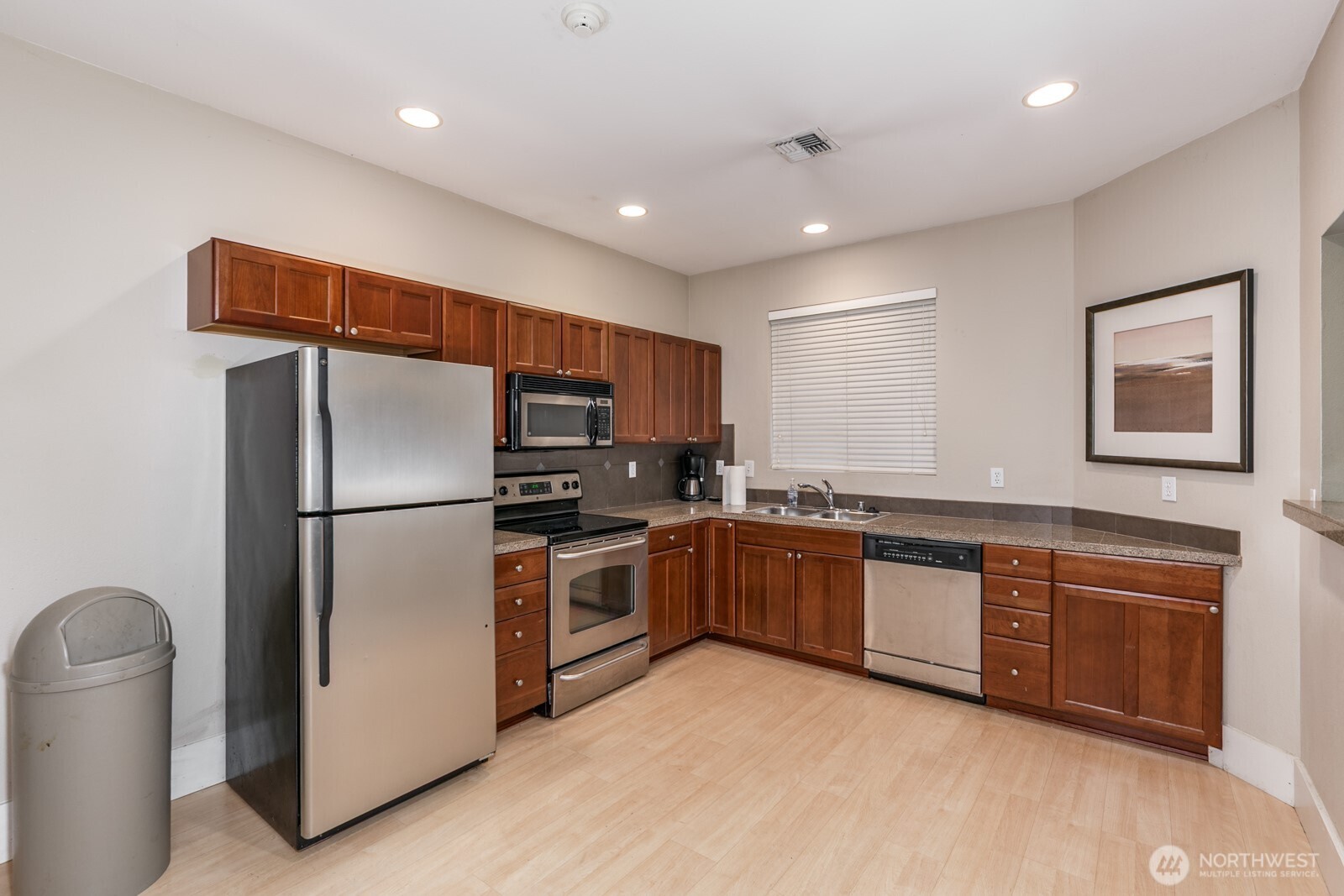 18930 Bothell Everett Highway, Unit T101 Bothell, WA 98012 - Photo 26 of 30