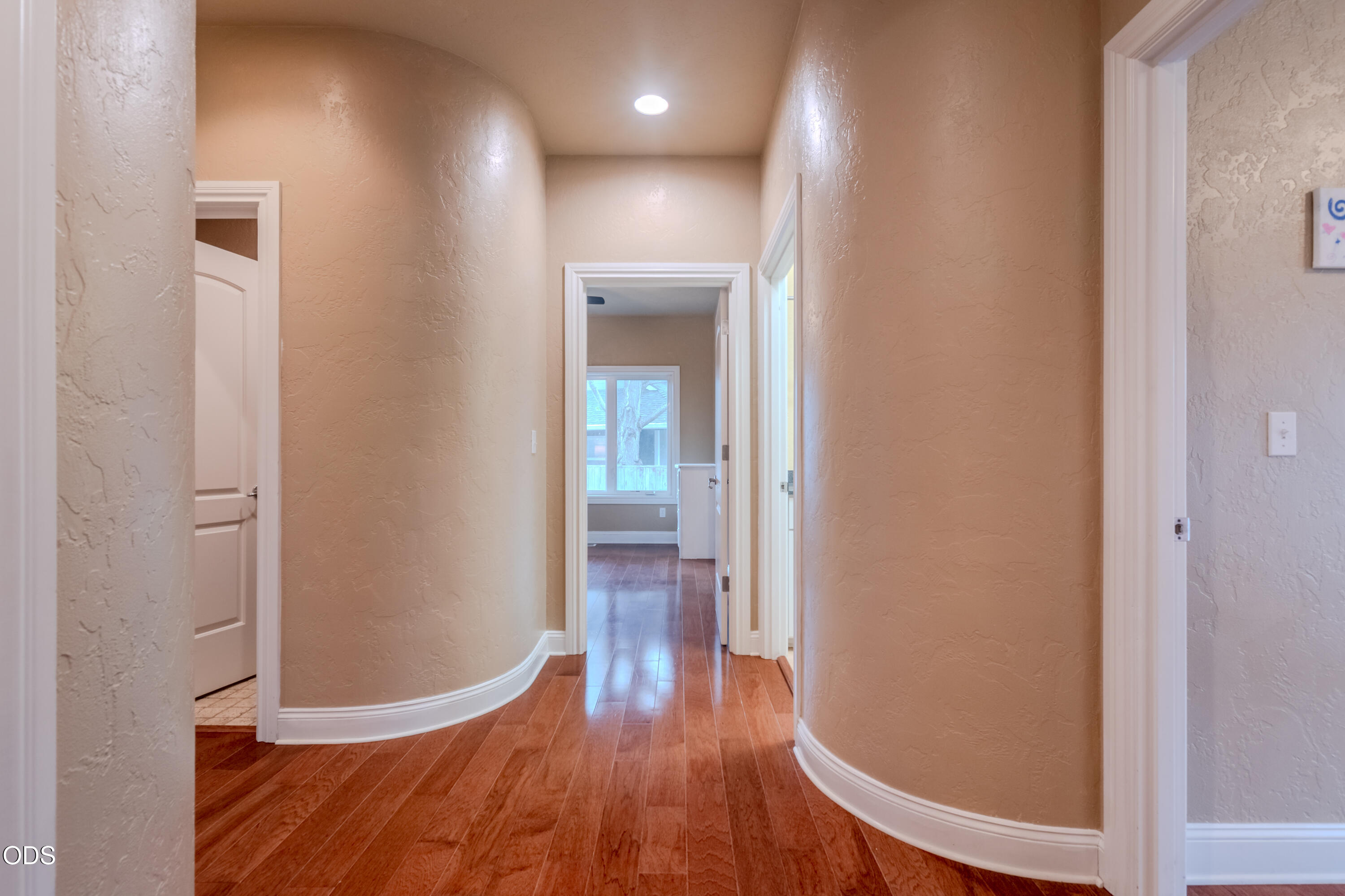2401 Fox Run Medford, OR 97504 - Photo 46 of 57