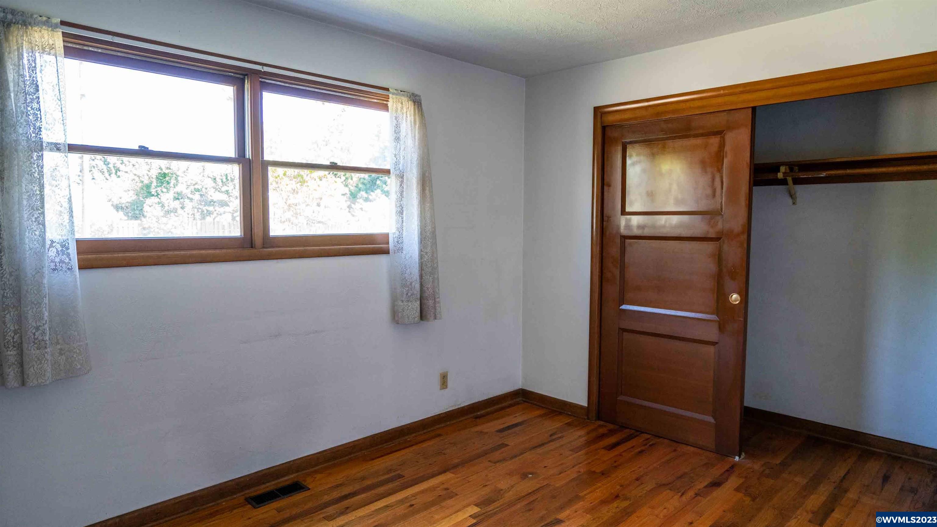 4350 Auburn Road Northeast Salem, OR 97301 - Photo 23 of 42 Gallery Image 23