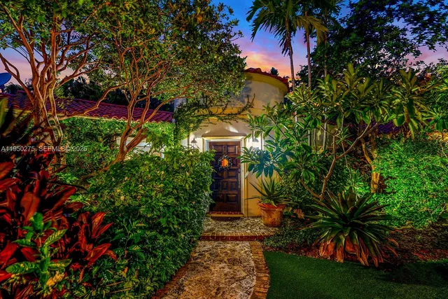 $13,000 | 3701 Chase Avenue, Miami Beach, FL 33140