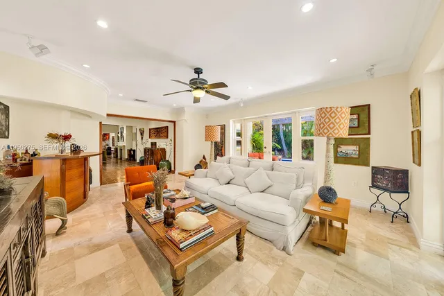 $13,000 | 3701 Chase Avenue, Miami Beach, FL 33140