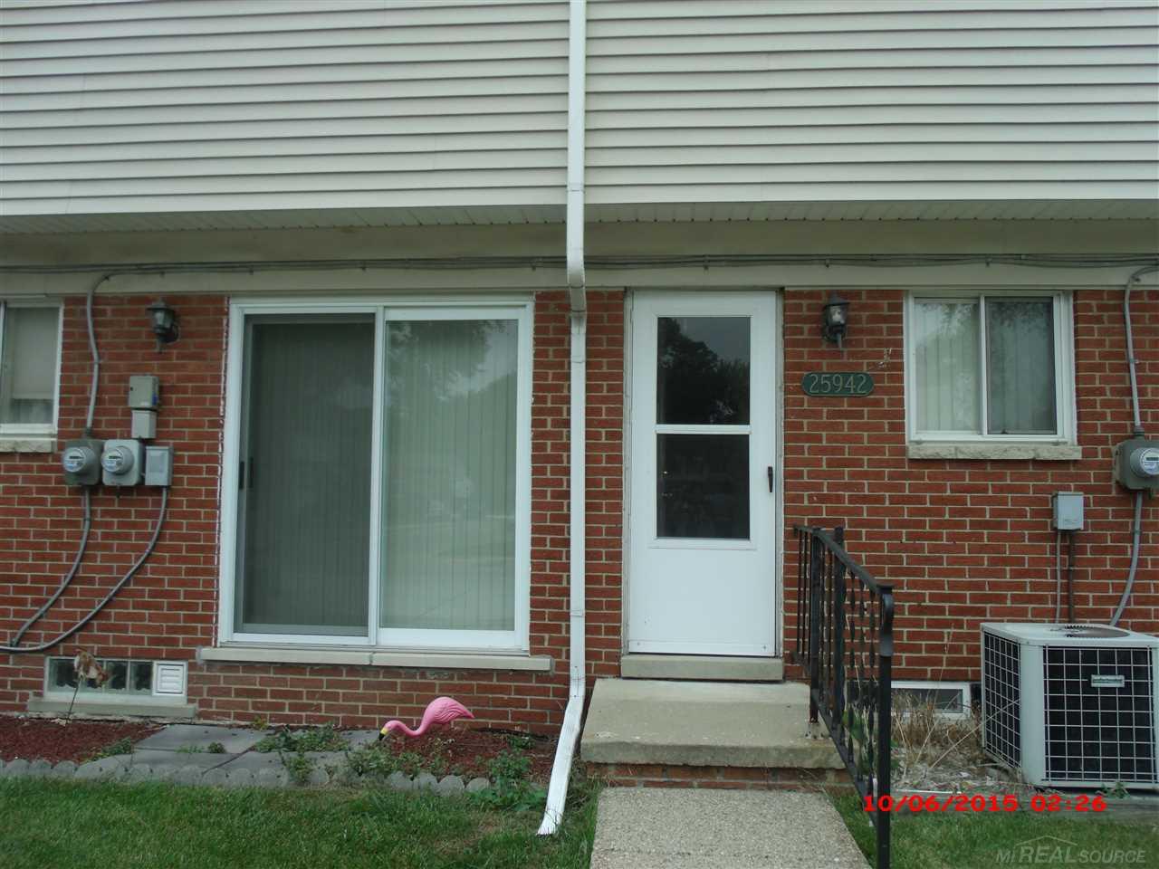 25942 Jeanette Street Roseville, MI 48066 - Photo 15 of 15 31265748-14.JPG