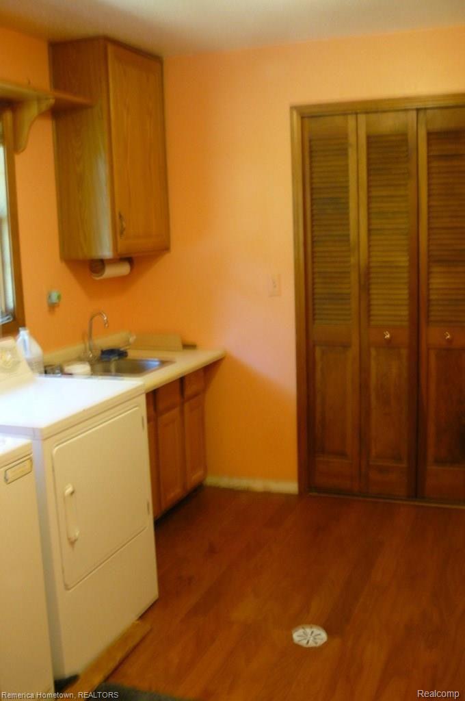 11127 Culver Road Brighton, MI 48114 - Photo 22 of 23 P1020145.jpg