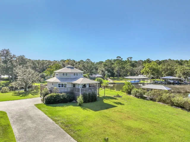 a view of swimming pool and lake view