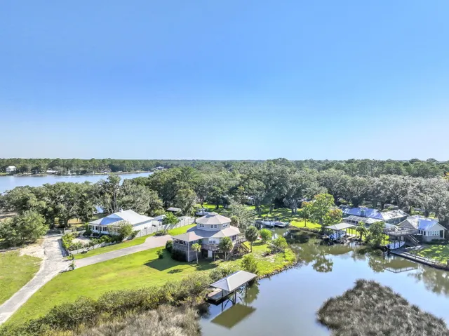a view of a lake with houses