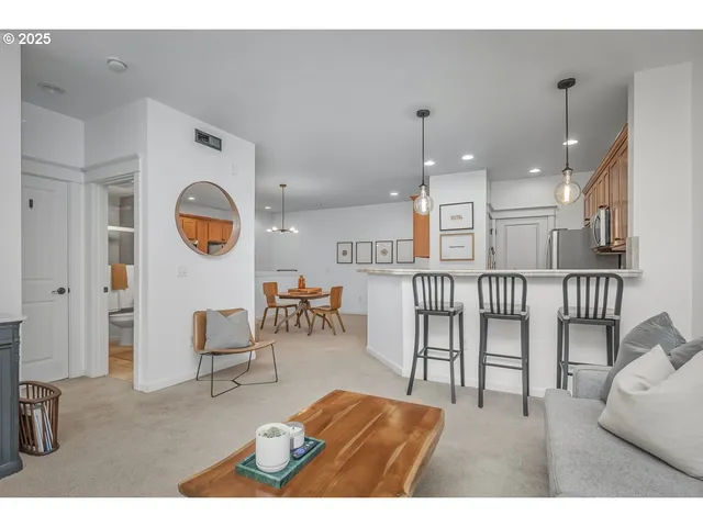 $274,900 | 3565 Summerlinn Drive, West Linn, OR 97068