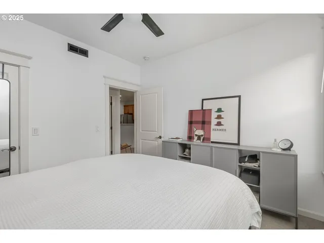 $274,900 | 3565 Summerlinn Drive, West Linn, OR 97068