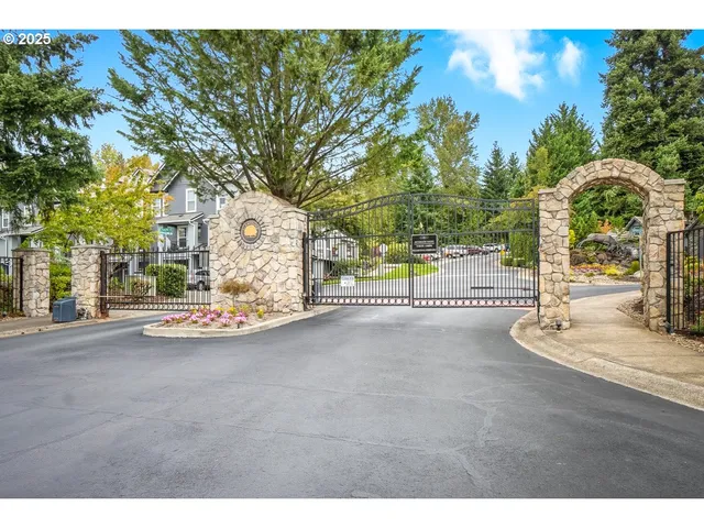 $274,900 | 3565 Summerlinn Drive, West Linn, OR 97068