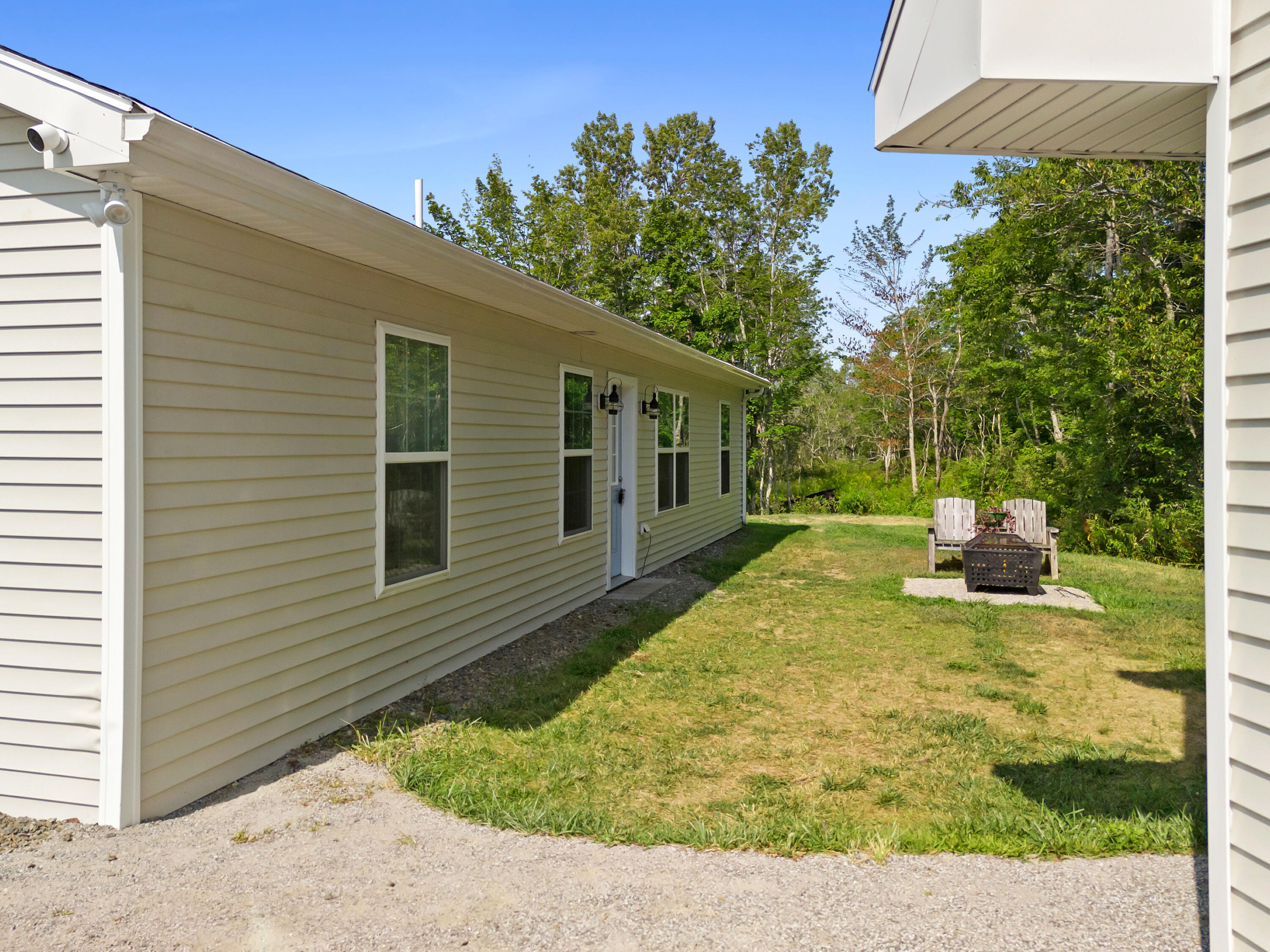 531 Spruce Head Road South Thomaston, ME 04858 - Photo 3 of 61 DJI_20250806101128_0136_D