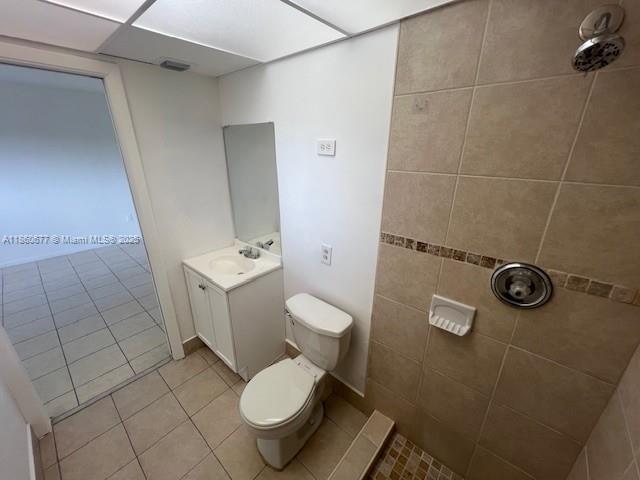 8700 Southwest 133rd Avenue Road, Unit 314 Miami, FL 33183 - Photo 14 of 18 a bathroom with a toilet and a shower