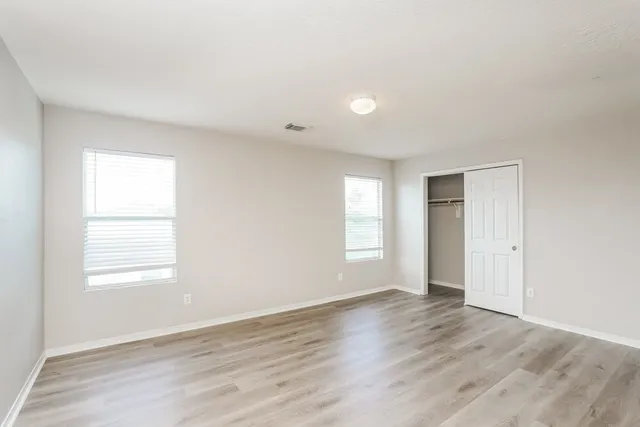 $2,010 | 18423 Knob Hill Lake Lane, Humble, TX 77346