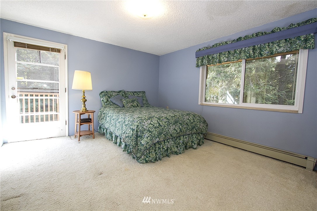 13241 Southeast 95th Way Renton, WA 98059 - Photo 11 of 25
