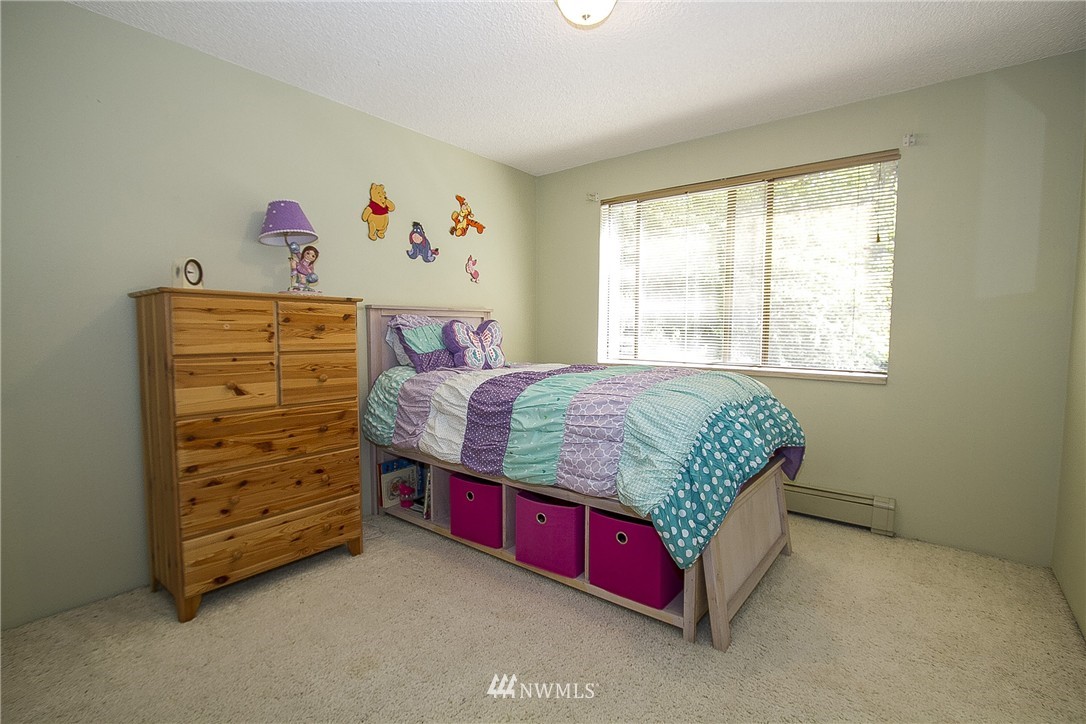 13241 Southeast 95th Way Renton, WA 98059 - Photo 13 of 25