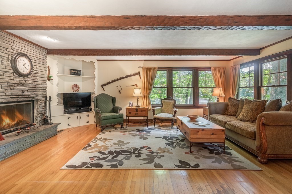 21 Spring Middleton Ma Middleton, MA 01949 - Photo 6 of 26