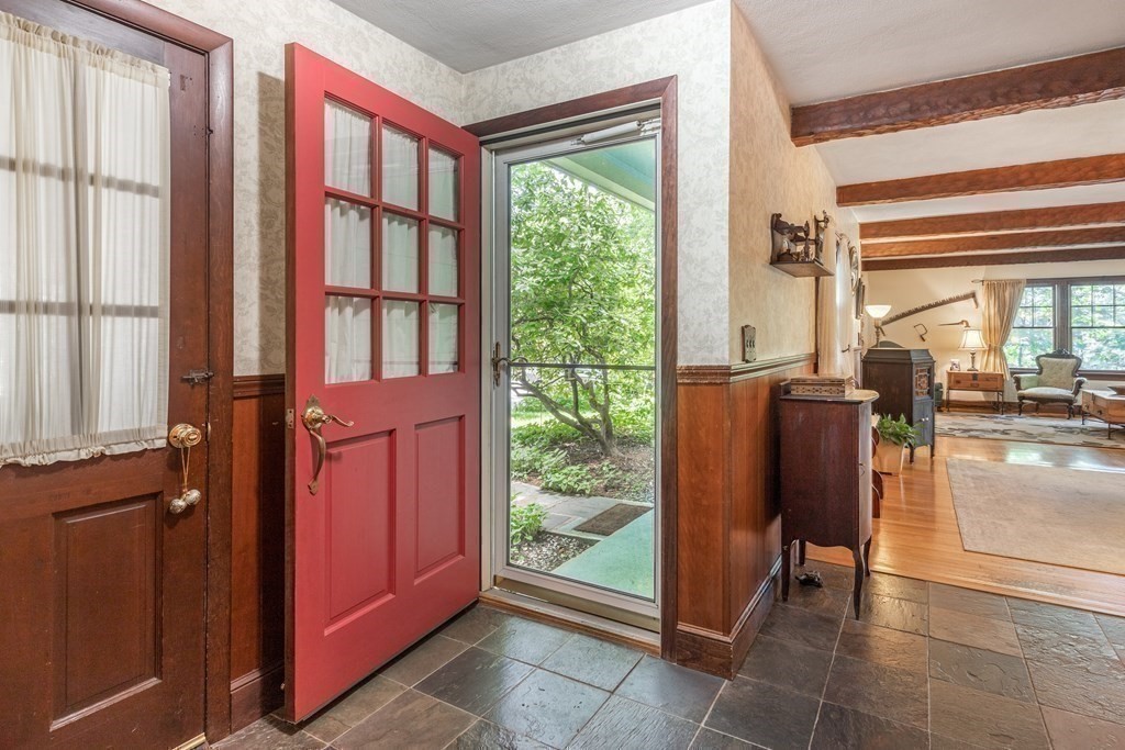 21 Spring Middleton Ma Middleton, MA 01949 - Photo 10 of 26