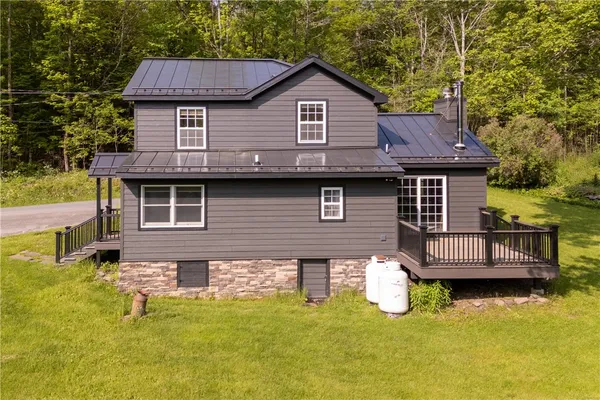 $449,000 | 49 Ulster And Delaware Turnpike, Shandaken, NY 12410