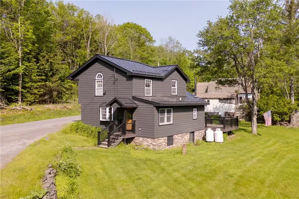 $449,000 | 49 Ulster And Delaware Turnpike, Shandaken, NY 12410