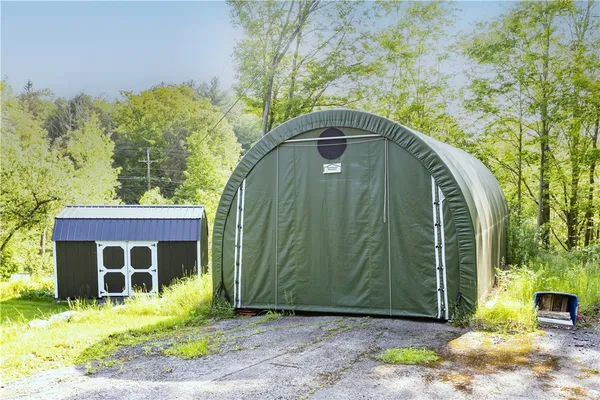 $449,000 | 49 Ulster And Delaware Turnpike, Shandaken, NY 12410