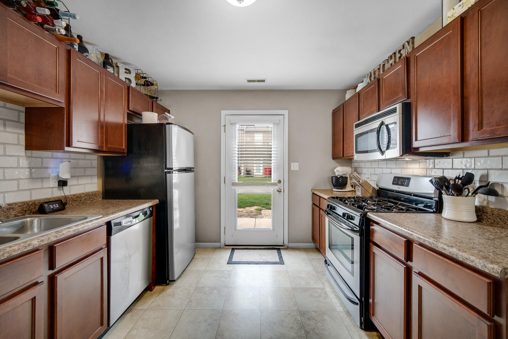 10332 Paramount Way Cedar Lake, IN 46303 - Photo 11 of 22 1620x1080