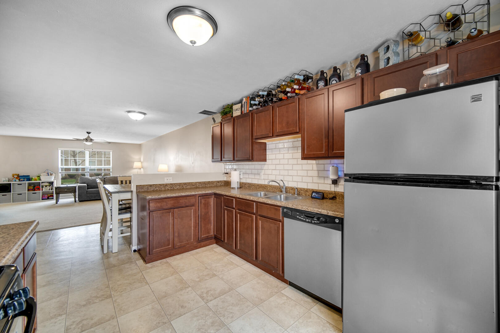 10332 Paramount Way Cedar Lake, IN 46303 - Photo 12 of 22 1620x1080