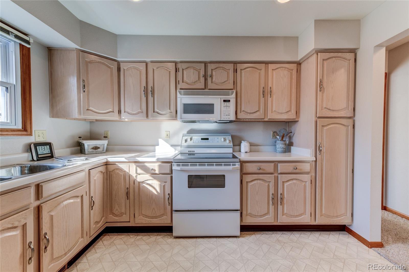5767 East Greenspointe Way Highlands Ranch, CO 80130 - Photo 17 of 33 Gallery Image 17