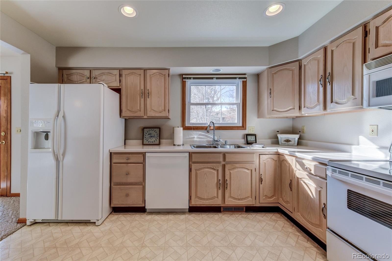 5767 East Greenspointe Way Highlands Ranch, CO 80130 - Photo 18 of 33 Gallery Image 18