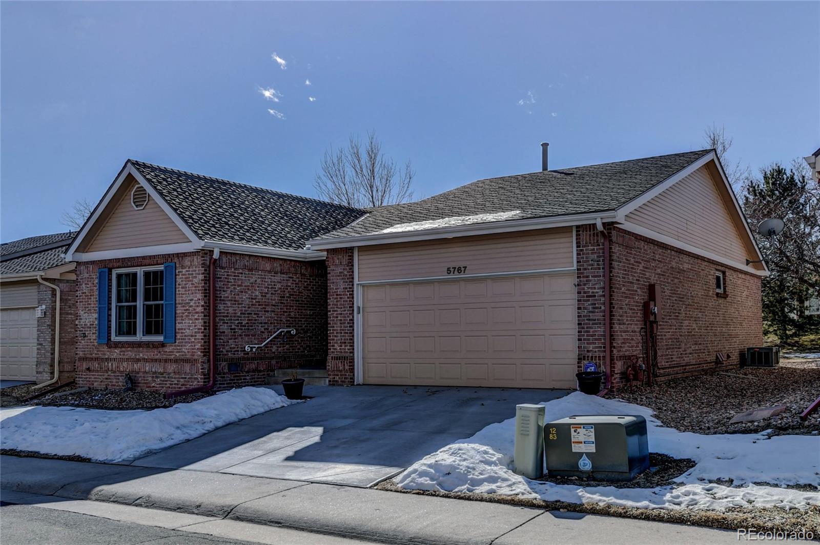 5767 East Greenspointe Way Highlands Ranch, CO 80130 - Photo 3 of 33 Gallery Image 3