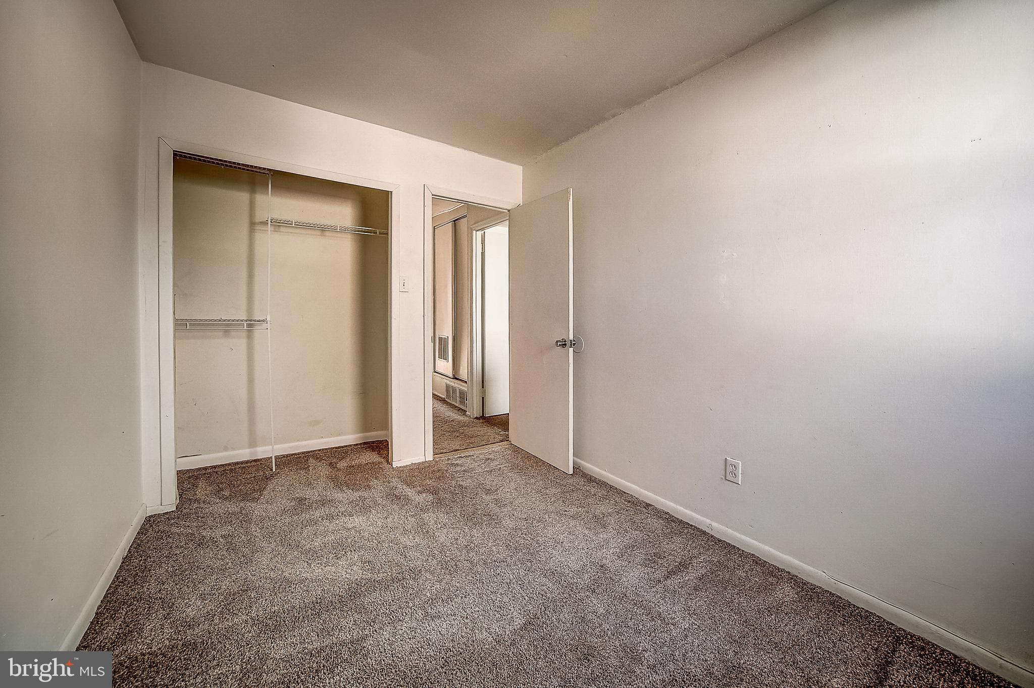 9442 Woodbridge Road Philadelphia, PA 19114 - Photo 19 of 45