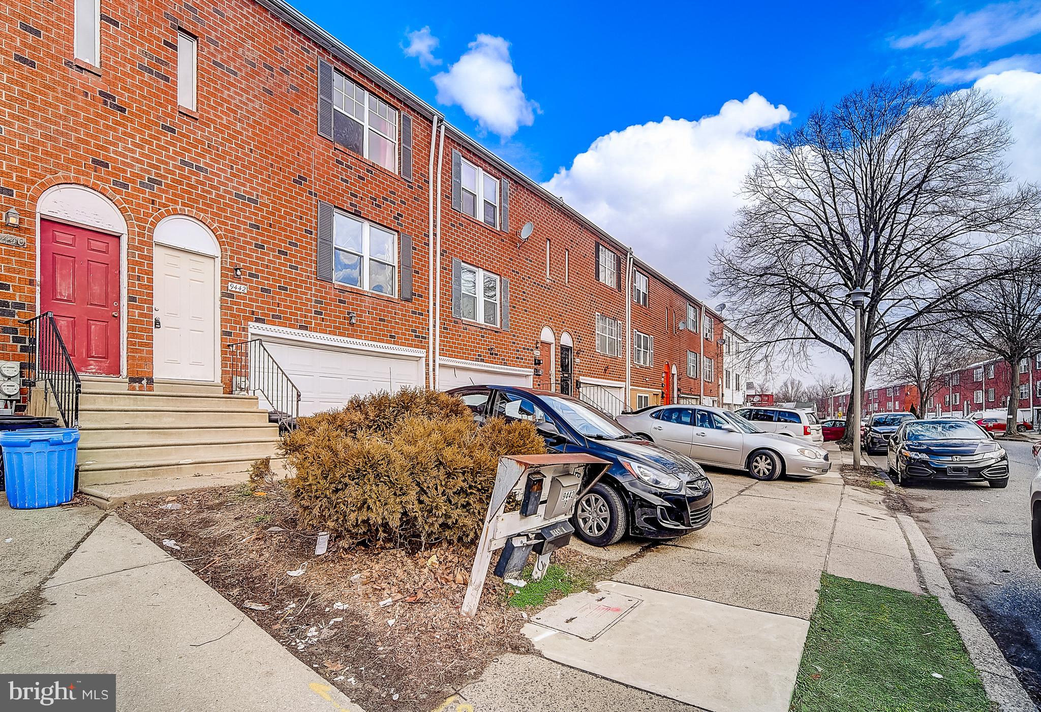 9442 Woodbridge Road Philadelphia, PA 19114 - Photo 3 of 45