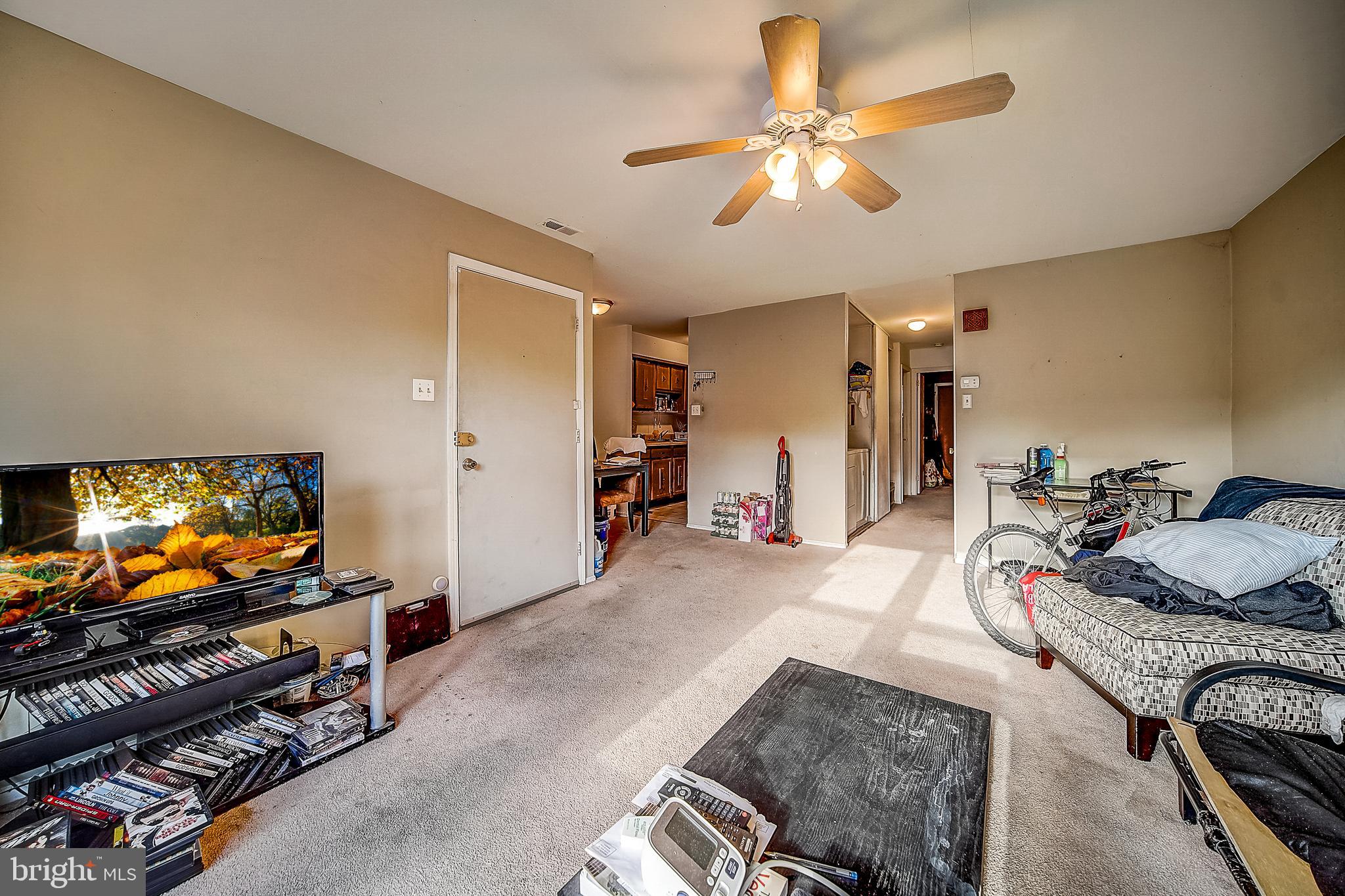 9442 Woodbridge Road Philadelphia, PA 19114 - Photo 23 of 45