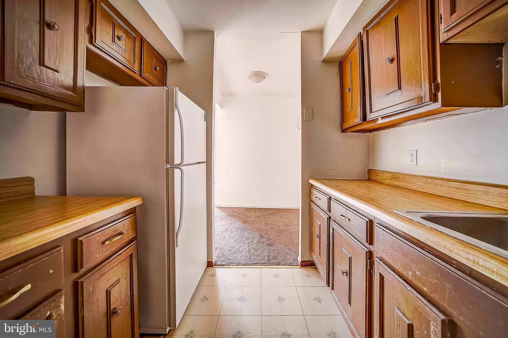 9442 Woodbridge Road Philadelphia, PA 19114 - Photo 28 of 45