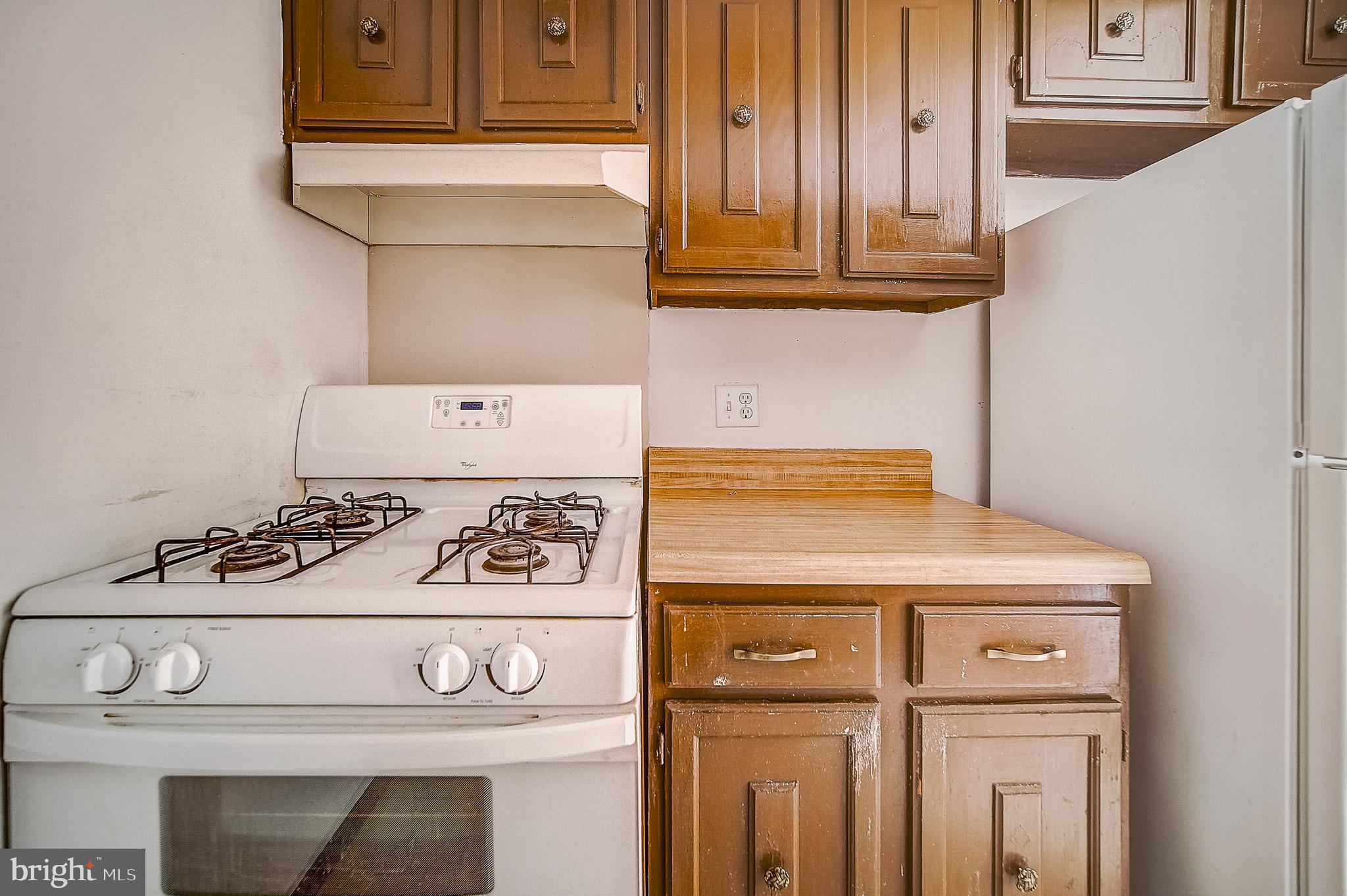 9442 Woodbridge Road Philadelphia, PA 19114 - Photo 29 of 45