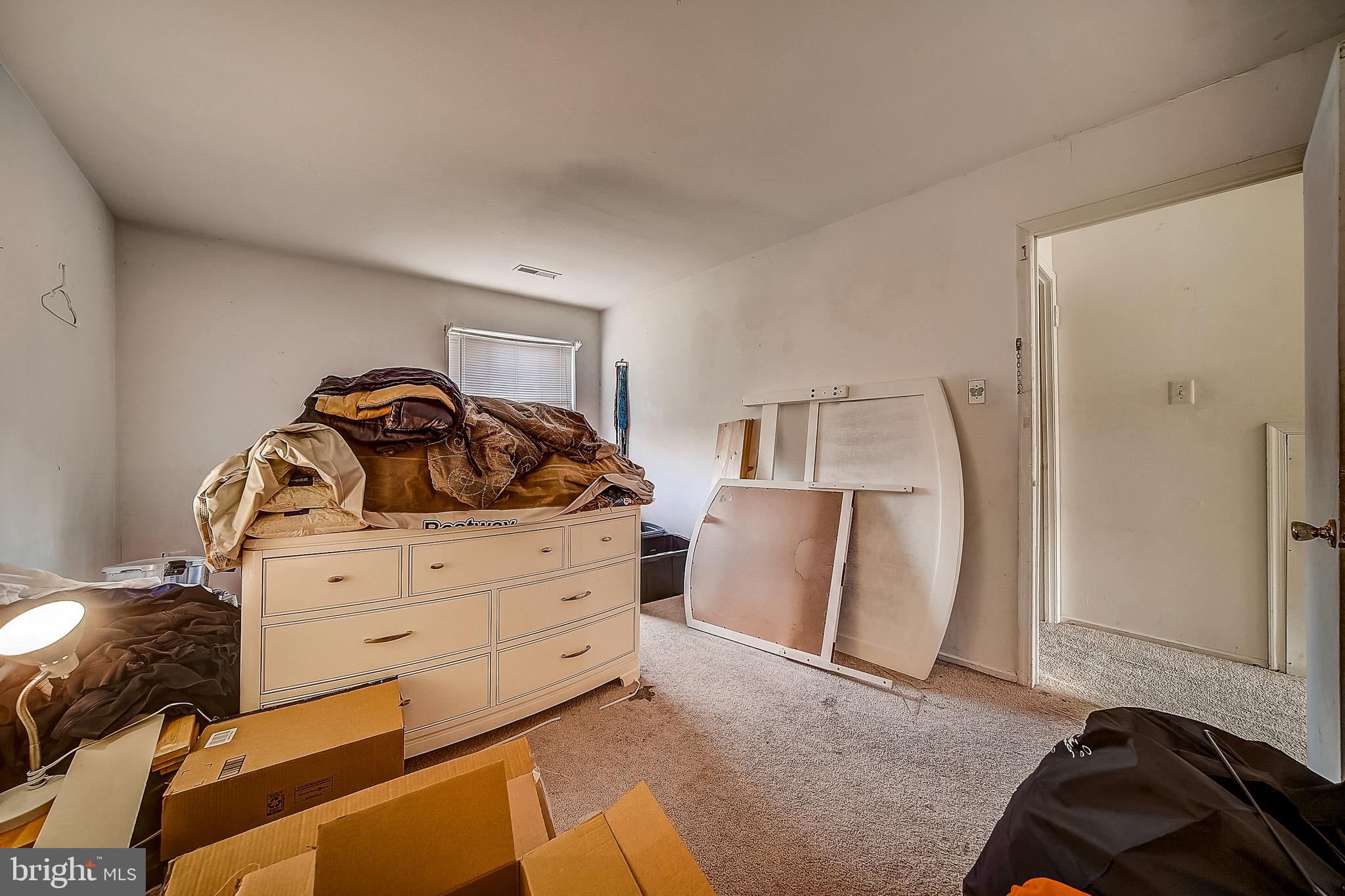 9442 Woodbridge Road Philadelphia, PA 19114 - Photo 32 of 45