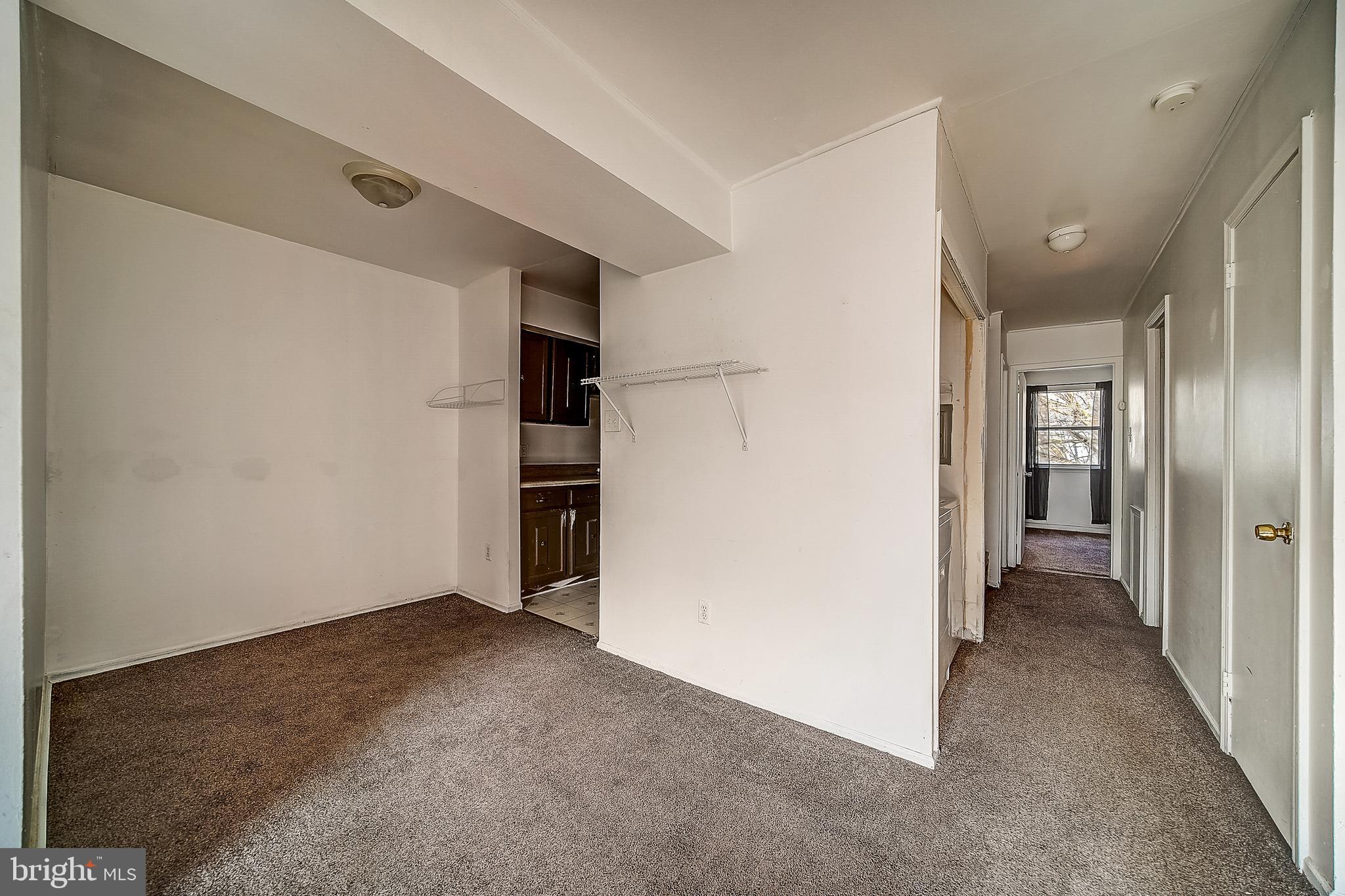 9442 Woodbridge Road Philadelphia, PA 19114 - Photo 8 of 45