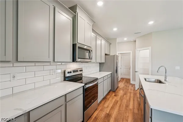 $604,900 | 939 Admiral Bull Halsey Avenue, LaBelle, FL 33935