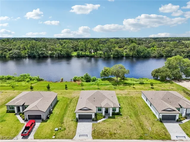 $554,900 | 939 Admiral Bull Halsey Avenue, LaBelle, FL 33935