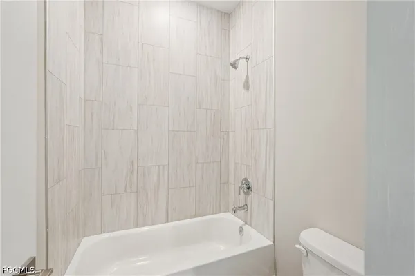 $604,900 | 939 Admiral Bull Halsey Avenue, LaBelle, FL 33935