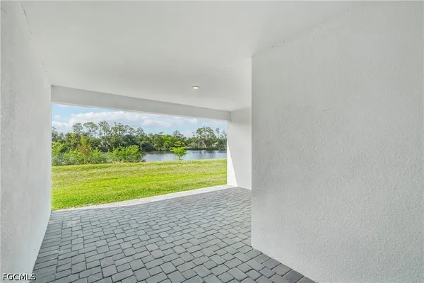 $604,900 | 939 Admiral Bull Halsey Avenue, LaBelle, FL 33935