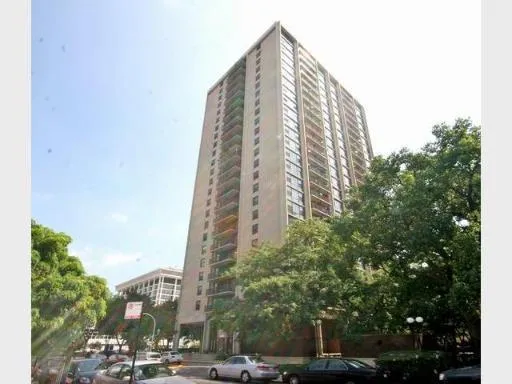 $139,500 | 2605 South Indiana Avenue, Unit 1208, Chicago, IL 60616