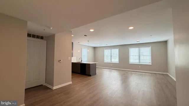 $2,550 | 134 Bridge Street, Unit 201, Phoenixville, PA 19460