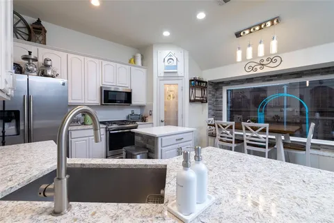 $469,000 | 531 Castleford Drive, Allen, TX 75013