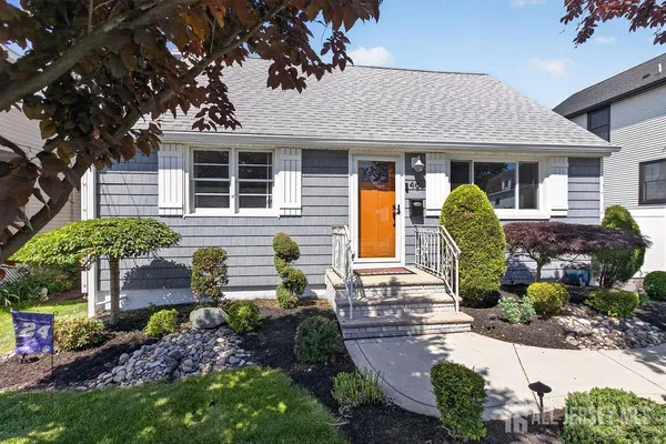 $549,900 | 49 South 2nd Street, Fords, NJ 08863