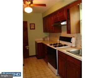 988 Springhaven Road Springfield, PA 19064 - Photo 7 of 12 Kitchen