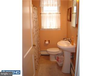 988 Springhaven Road Springfield, PA 19064 - Photo 9 of 12 Bathroom