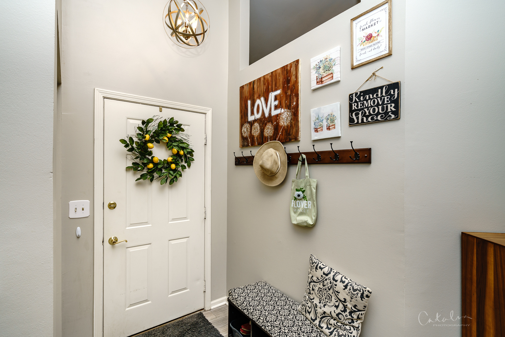 969 Manchester Street Cary, IL 60013 - Photo 3 of 25