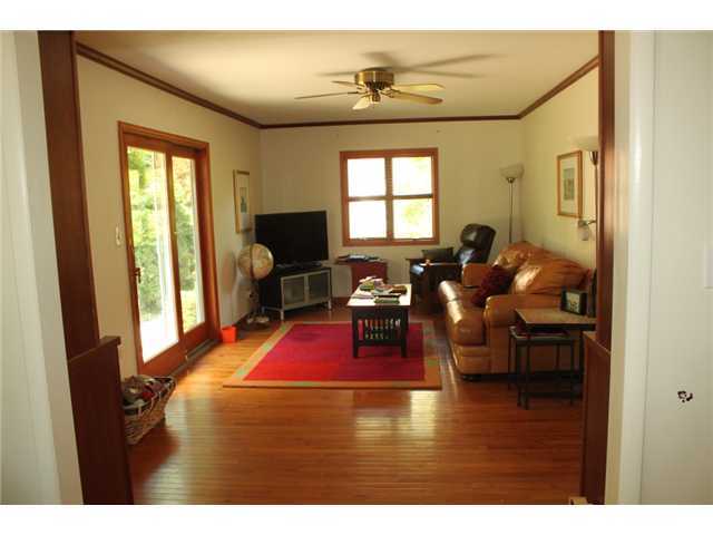 2412 Lytham Road Columbus, OH 43220 - Photo 12 of 25