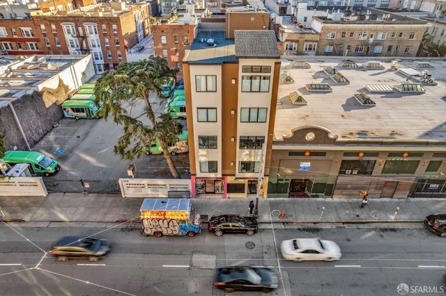 $5,250 | 1151 Sutter Street, Unit 202, San Francisco, CA 94109