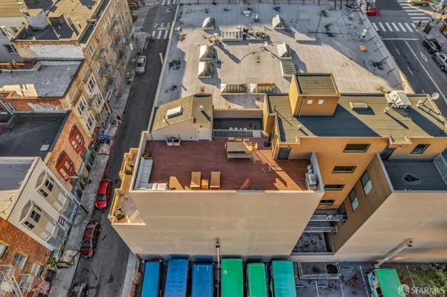 $5,250 | 1151 Sutter Street, Unit 202, San Francisco, CA 94109