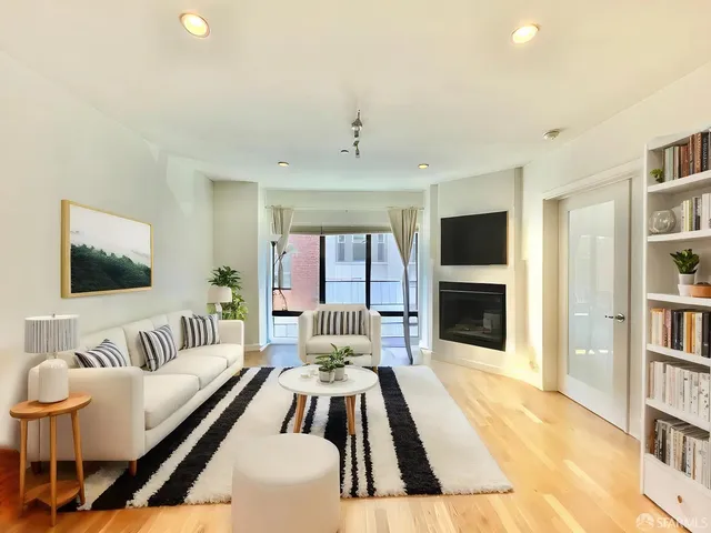 $5,250 | 1151 Sutter Street, Unit 202, San Francisco, CA 94109